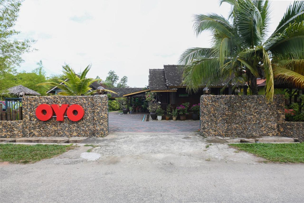 Oyo 90038 Dalyla Inn Chalet Кижал Екстериор снимка